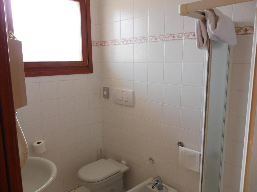 Hotel Ristorante Al Bassanello Bassano del Grappa Room photo